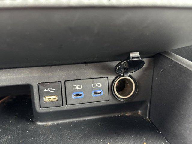 used 2022 Toyota Highlander Hybrid car, priced at $33,499