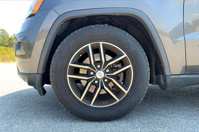 used 2018 Jeep Grand Cherokee car, priced at $19,287