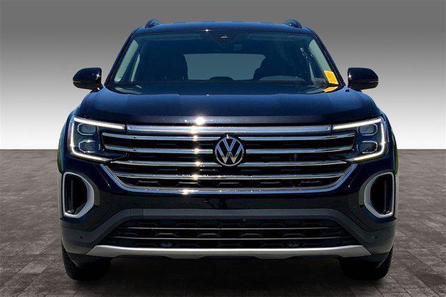 used 2024 Volkswagen Atlas car, priced at $32,602