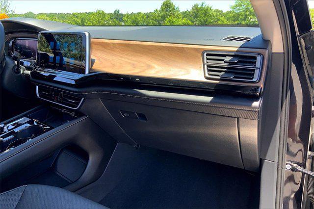 used 2024 Volkswagen Atlas car, priced at $32,602