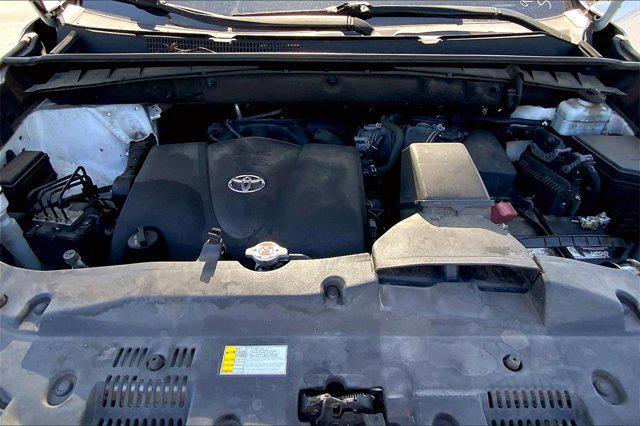 used 2019 Toyota Highlander car, priced at $19,998