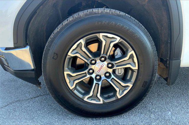 used 2024 GMC Sierra 1500 car, priced at $38,888