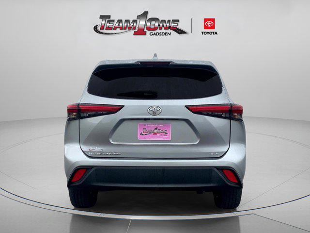 used 2023 Toyota Highlander car, priced at $35,998