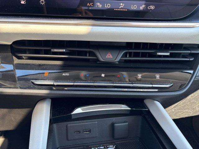 used 2025 Buick Envision car, priced at $39,370