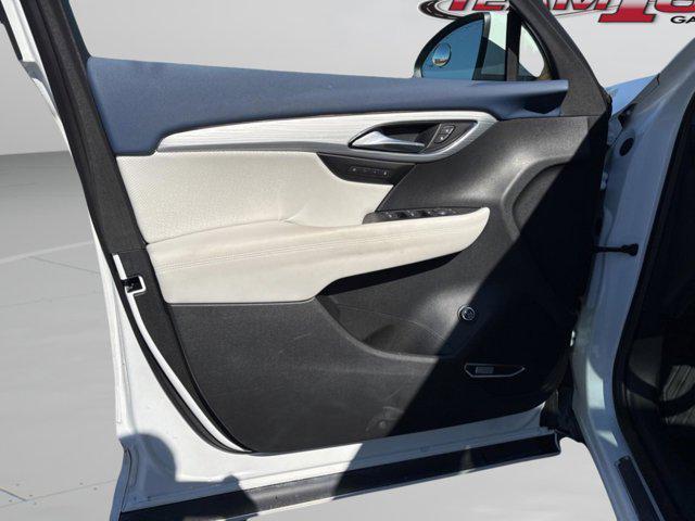 used 2025 Buick Envision car, priced at $39,370