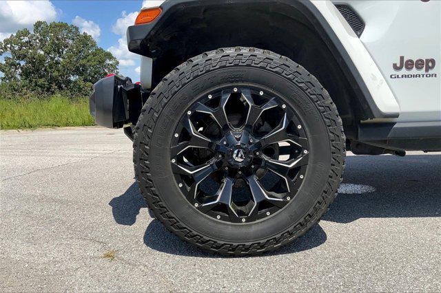 used 2020 Jeep Gladiator car, priced at $34,431