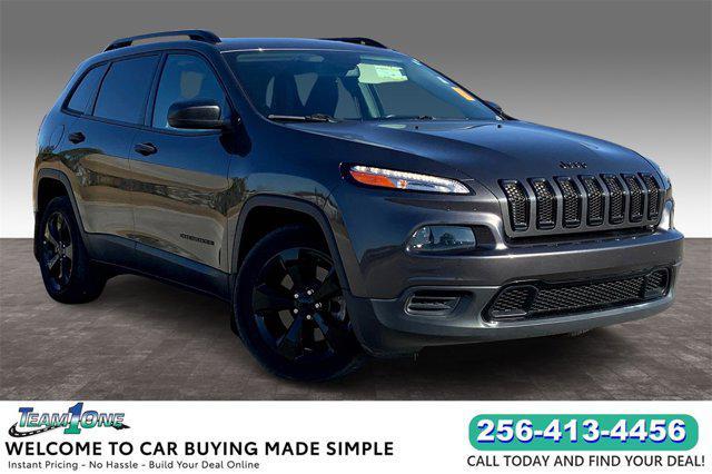 used 2017 Jeep Cherokee car