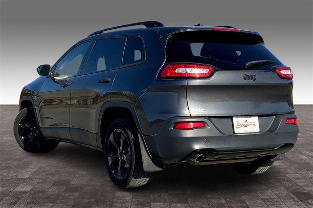 used 2017 Jeep Cherokee car