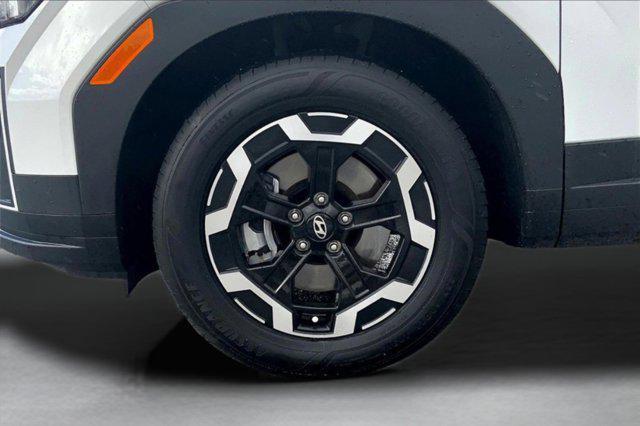 used 2025 Hyundai Santa Fe car, priced at $25,998