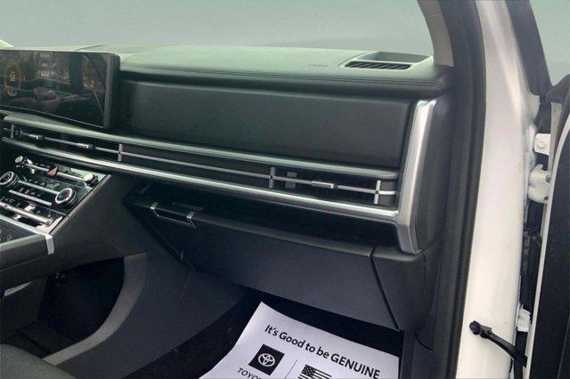 used 2025 Hyundai Santa Fe car, priced at $25,998