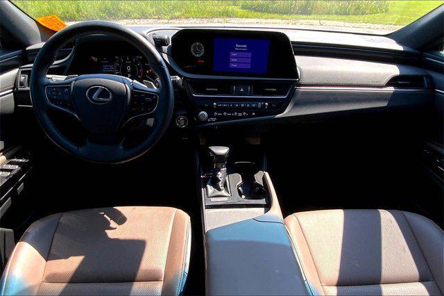used 2023 Lexus ES 350 car, priced at $40,888
