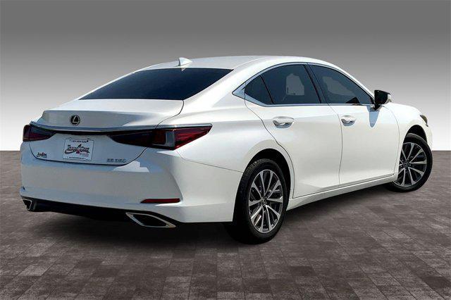 used 2023 Lexus ES 350 car, priced at $40,888