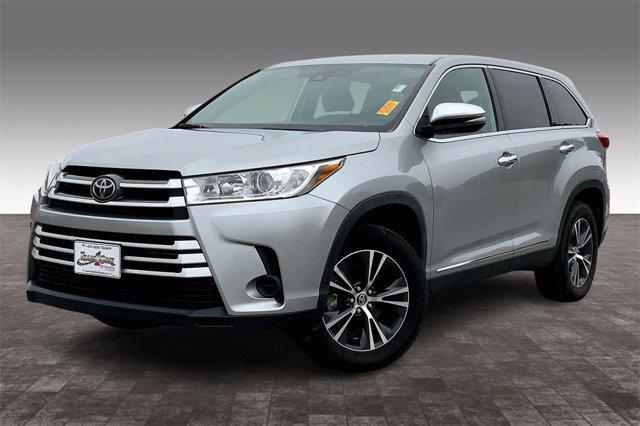 used 2019 Toyota Highlander car, priced at $24,388