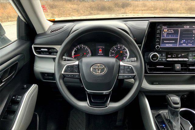 used 2021 Toyota Highlander car, priced at $29,216