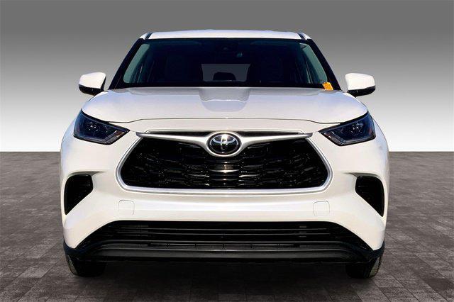 used 2021 Toyota Highlander car, priced at $28,245