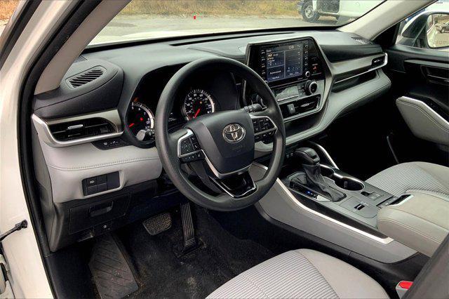 used 2021 Toyota Highlander car, priced at $29,216