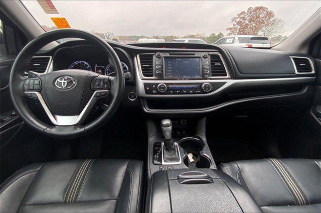 used 2018 Toyota Highlander car, priced at $21,888