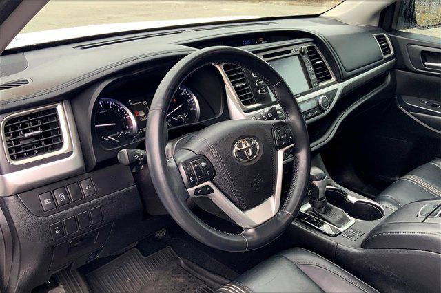 used 2018 Toyota Highlander car, priced at $21,888