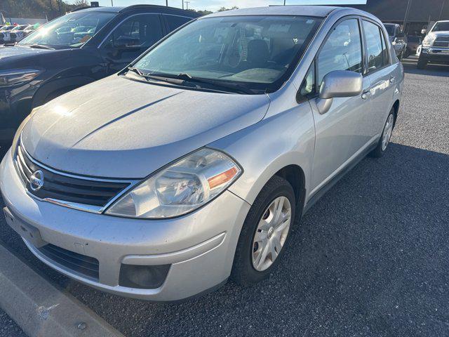 used 2011 Nissan Versa car