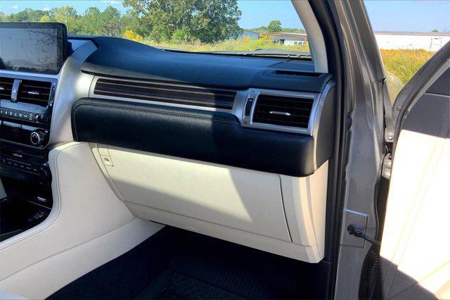 used 2023 Lexus GX 460 car, priced at $56,000