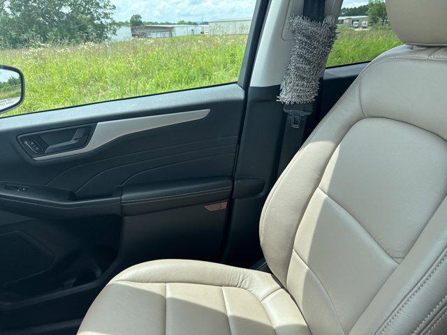 used 2022 Ford Escape car, priced at $21,905