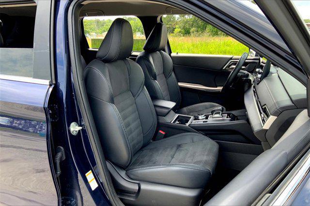 used 2023 Mitsubishi Outlander car, priced at $23,891