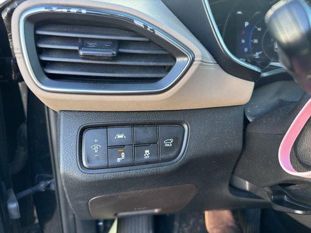 used 2019 Hyundai Santa Fe car, priced at $13,810