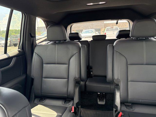 used 2024 GMC Acadia car