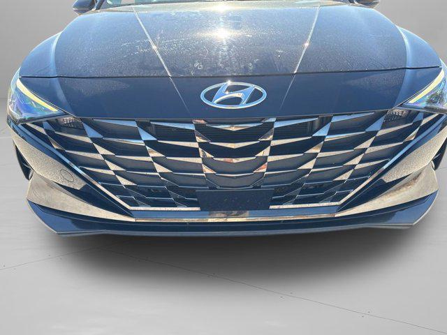 used 2022 Hyundai ELANTRA HEV car, priced at $17,998