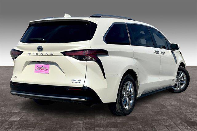 used 2021 Toyota Sienna car, priced at $30,597