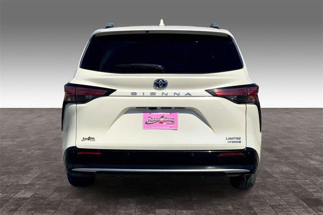 used 2021 Toyota Sienna car, priced at $30,597