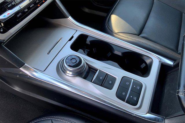 used 2024 Ford Explorer car, priced at $31,900