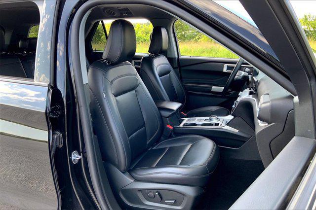 used 2024 Ford Explorer car, priced at $31,900