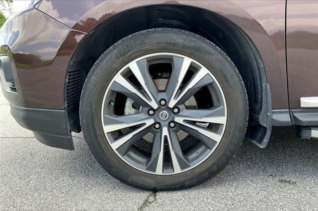 used 2020 Nissan Pathfinder car, priced at $25,759
