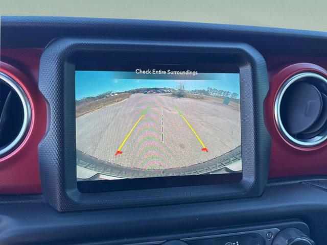 used 2021 Jeep Wrangler Unlimited car, priced at $32,998