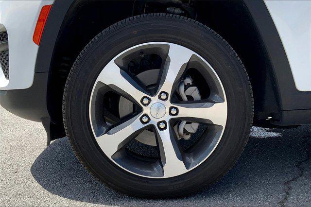 used 2023 Jeep Grand Cherokee car, priced at $34,262