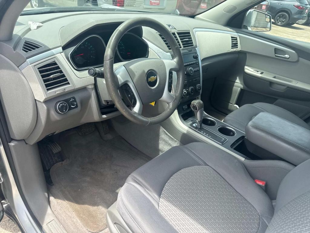 used 2011 Chevrolet Traverse car, priced at $6,995