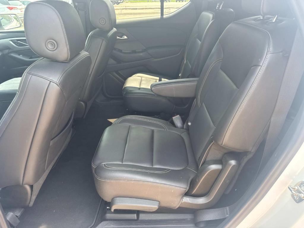 used 2022 Chevrolet Traverse car, priced at $25,995