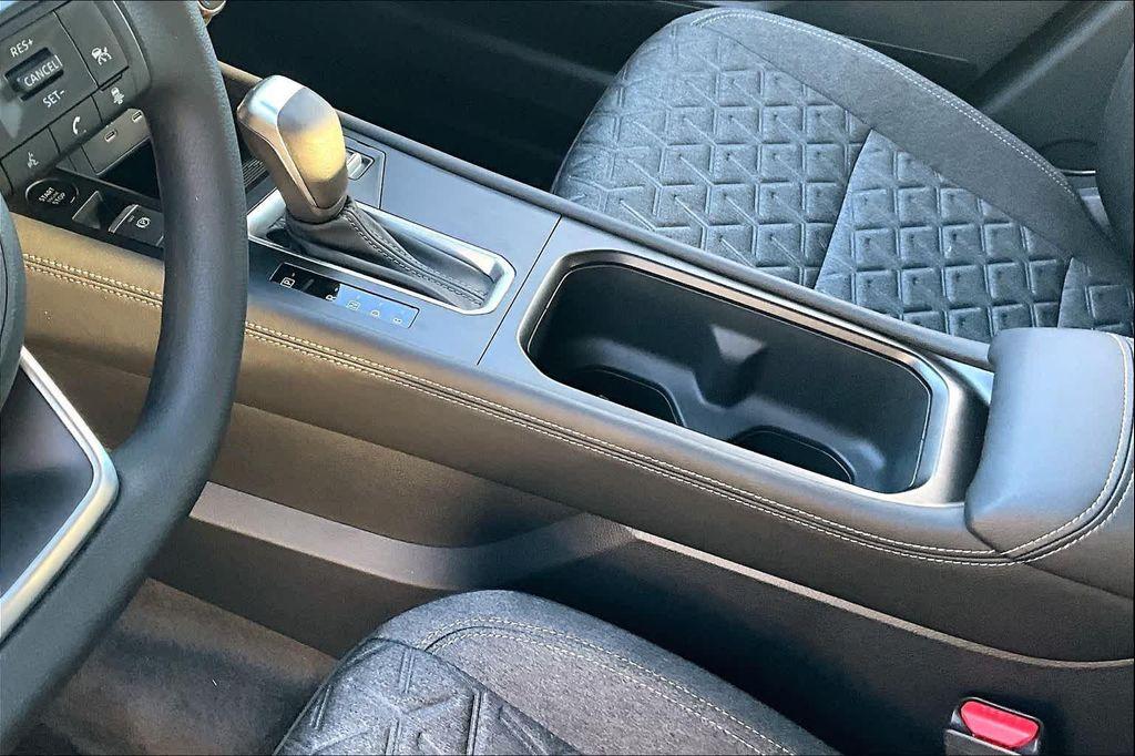 new 2025 Nissan Kicks car, priced at $26,634