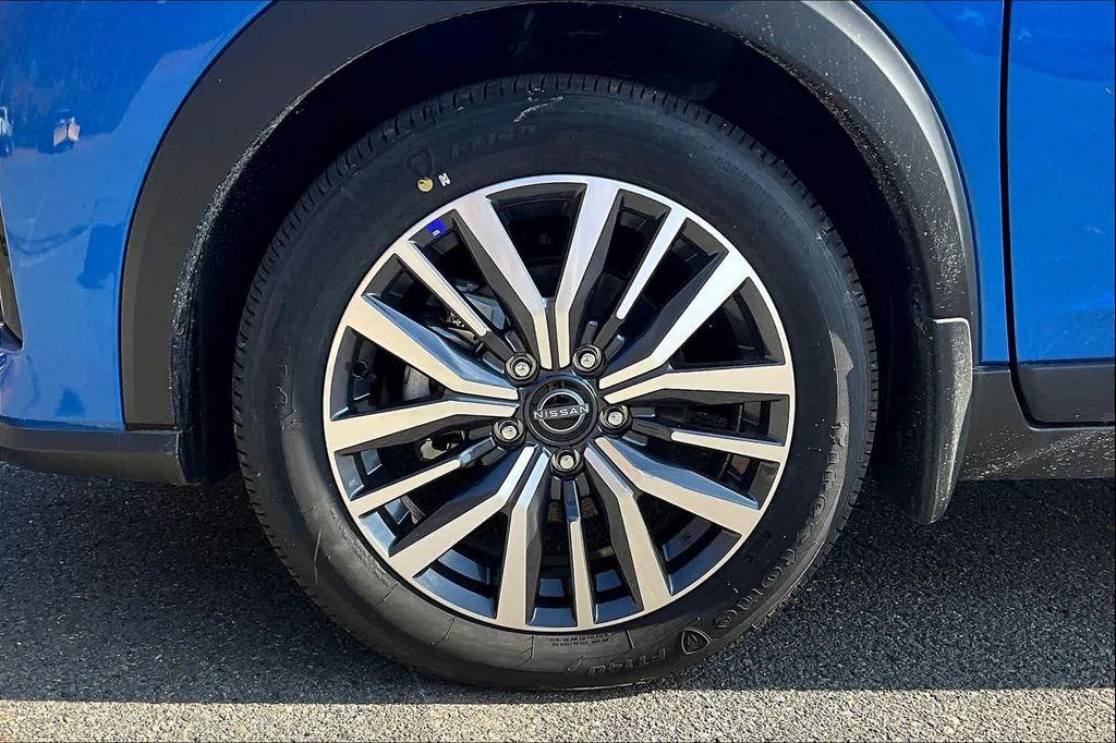 new 2024 Nissan Kicks car, priced at $27,435