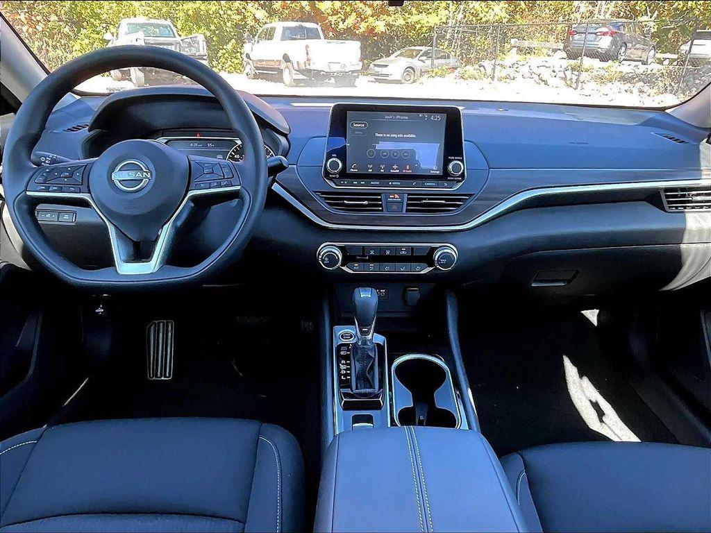 new 2024 Nissan Altima car, priced at $24,900