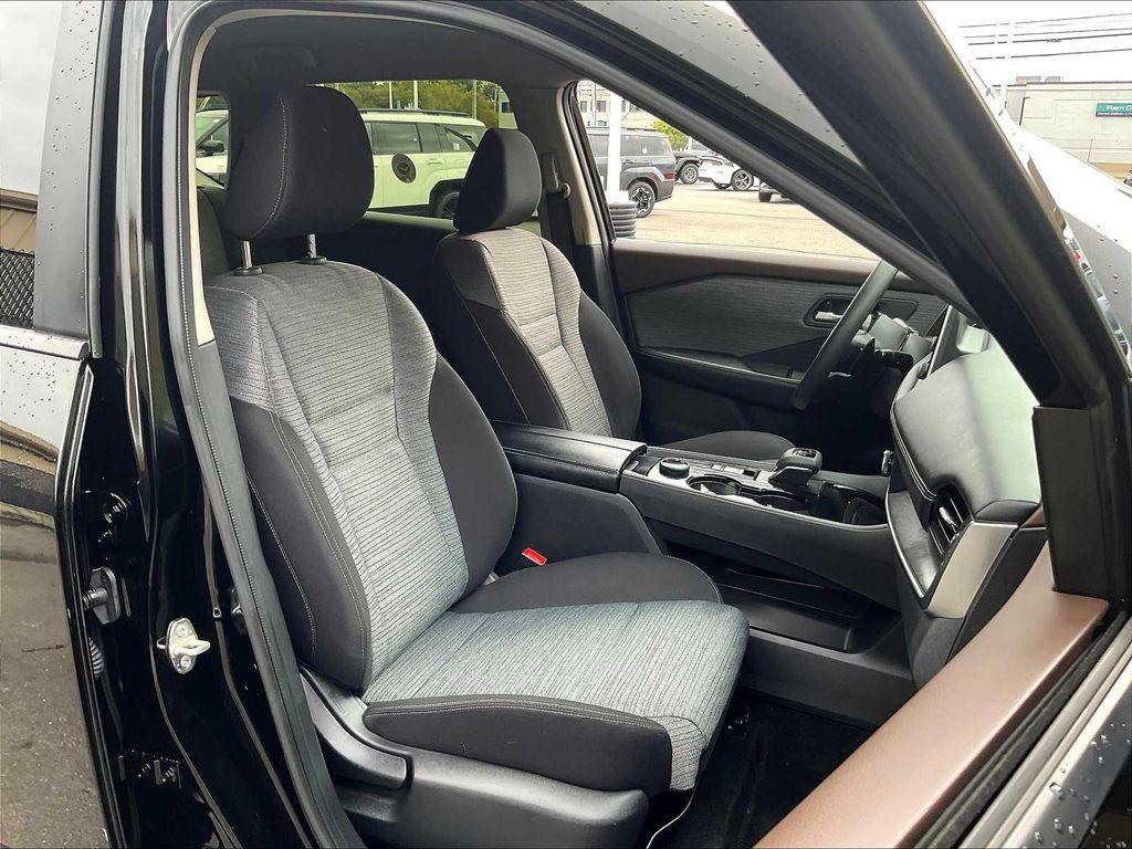 used 2023 Nissan Rogue car, priced at $22,400