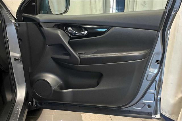 used 2021 Nissan Rogue Sport car, priced at $23,900
