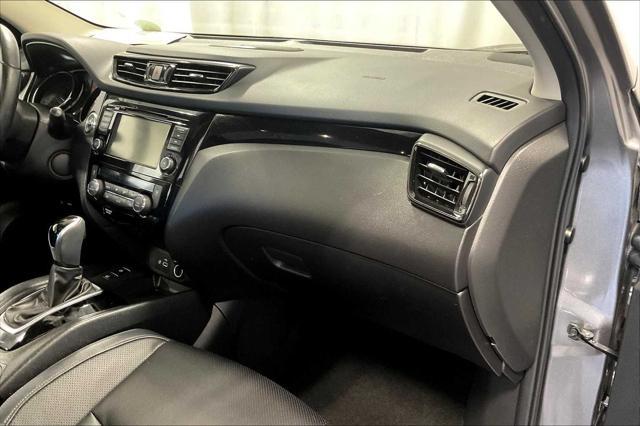 used 2021 Nissan Rogue Sport car, priced at $23,900