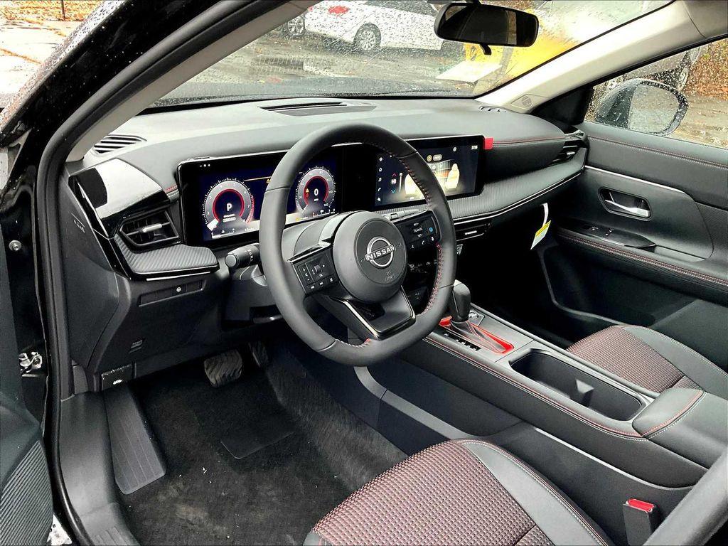 new 2025 Nissan Kicks car, priced at $30,028