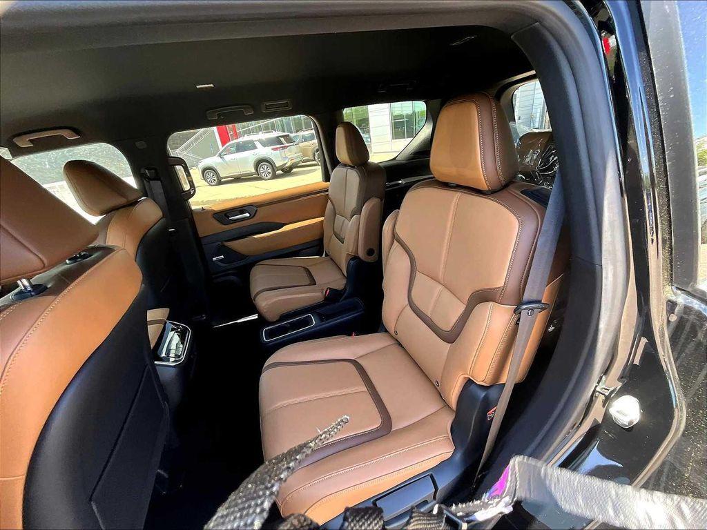 new 2025 Nissan Armada car, priced at $67,477