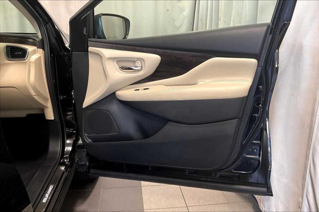 used 2022 Nissan Murano car, priced at $30,900