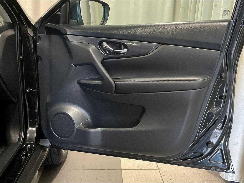used 2019 Nissan Rogue car, priced at $16,900