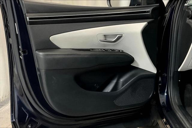 used 2022 Hyundai TUCSON Hybrid car, priced at $26,900