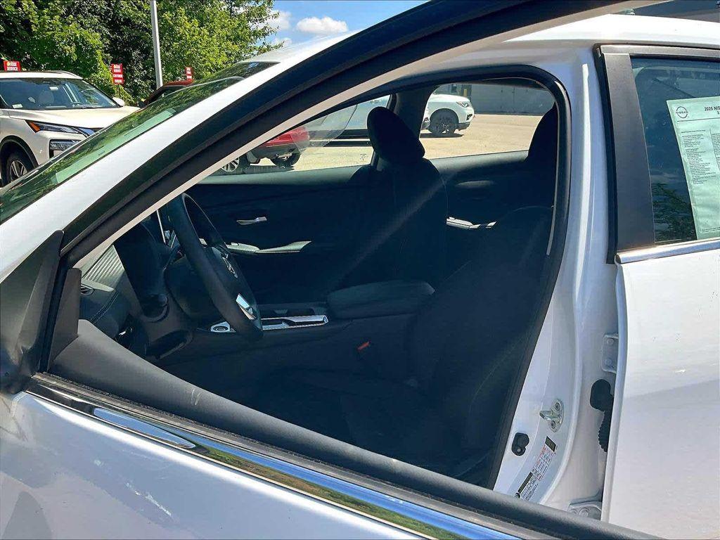 new 2025 Nissan Sentra car, priced at $22,911